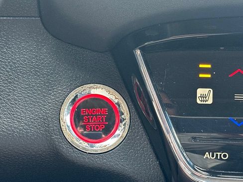 Used 2022 Honda HR-V EX image 6
