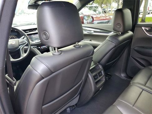 Used 2020 Cadillac XT5 Premium Luxury image 12
