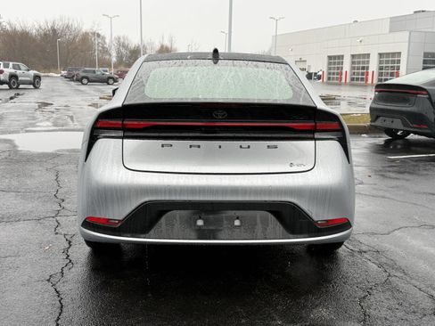 New 2026 Toyota Prius XLE image 5