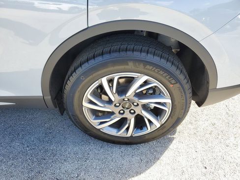 New 2026 Lincoln Corsair Premiere AWD/4WD image 8