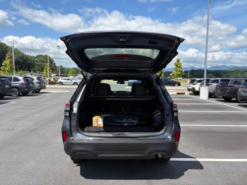 New 2026 Subaru Forester Premium AWD/4WD image 9