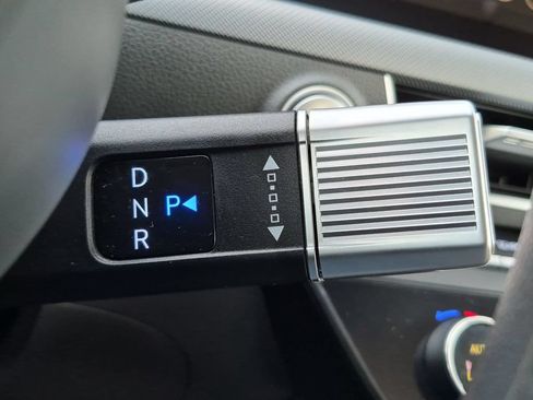Used 2025 Hyundai Sonata SEL FWD image 19