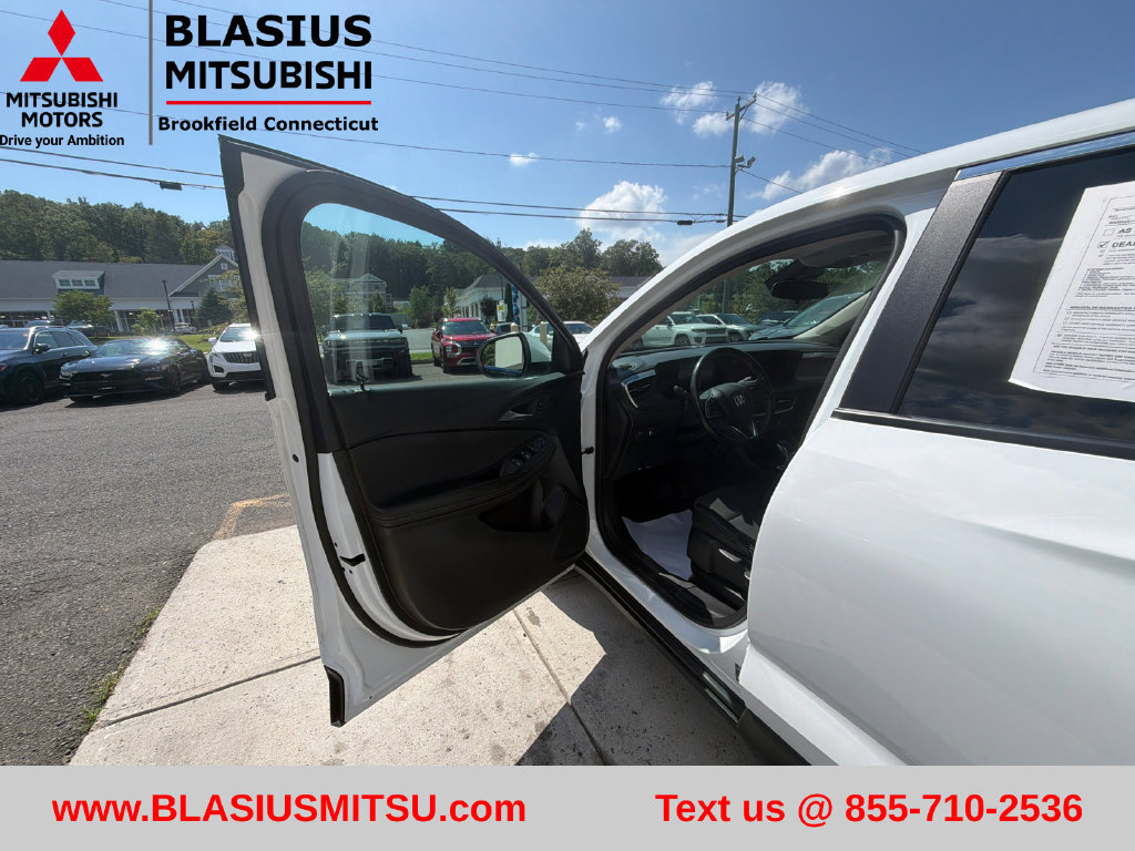 Used 2024 Buick Encore GX Preferred FWD image 14