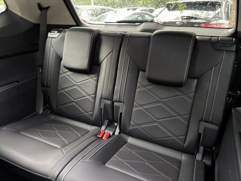 Used 2026 Volkswagen Atlas SE FWD image 30