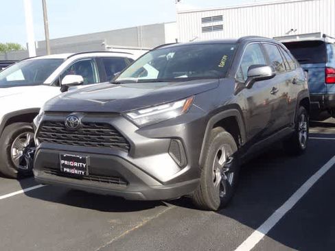 Certified 2025 Toyota RAV4 XLE AWD/4WD image 1