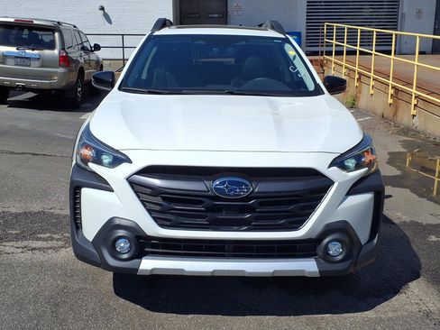 Used 2024 Subaru Outback Limited AWD/4WD image 34