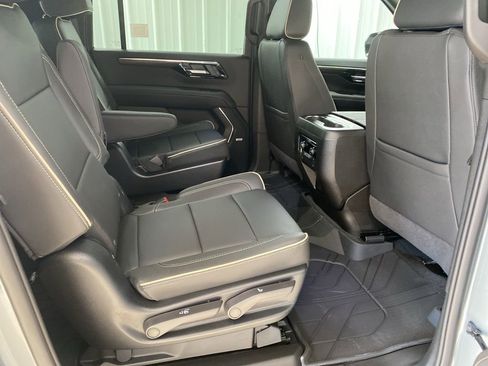 New 2026 Chevrolet Suburban Premier w/ Sun And Tow Package image 10