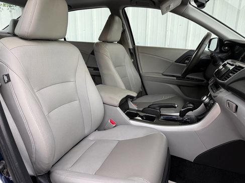 Used 2015 Honda Accord EX-L image 14