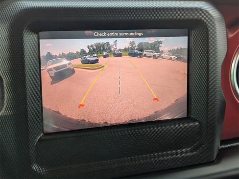 Used 2020 Jeep Wrangler Unlimited Rubicon w/ Cold Weather Group image 20