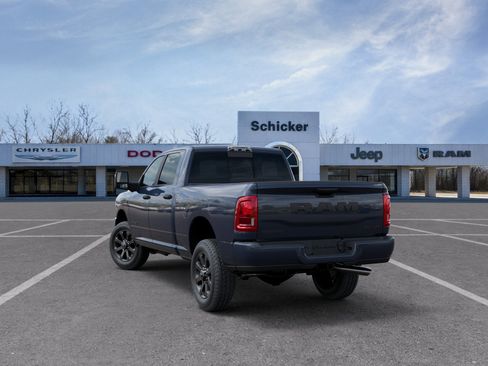 New 2026 RAM 2500 Big Horn AWD/4WD image 30