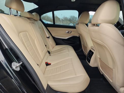 Used 2021 BMW 330i 330i w/ Premium Package image 15