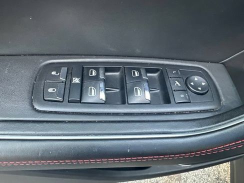 Used 2018 Maserati Levante GranSport AWD/4WD image 11