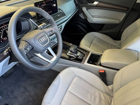 Used 2022 Audi Q5 2.0T Premium Plus w/ Premium Plus Package image 10