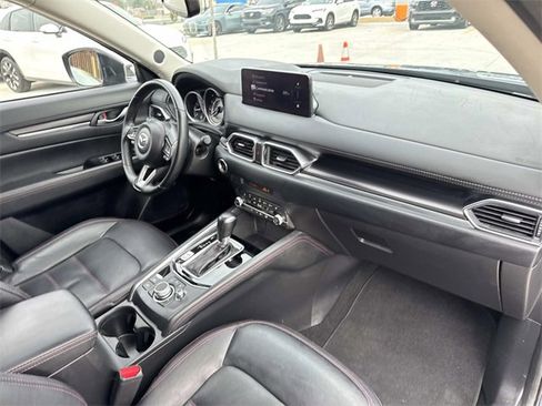 Used 2024 MAZDA CX-5 Carbon Edition image 12