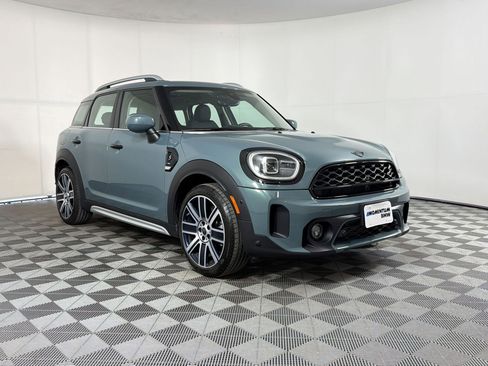 Used 2024 MINI Cooper Countryman S FWD image 6