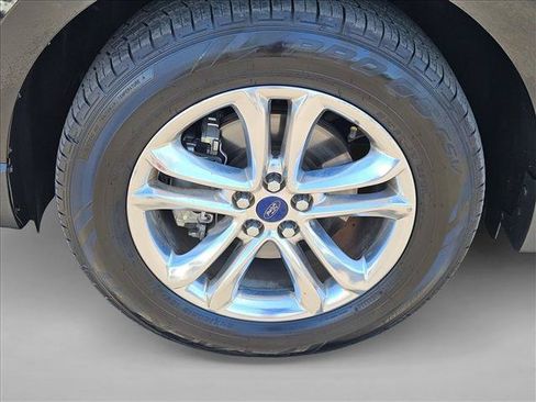 Used 2015 Ford Edge SEL w/ Equipment Group 201A FWD image 23