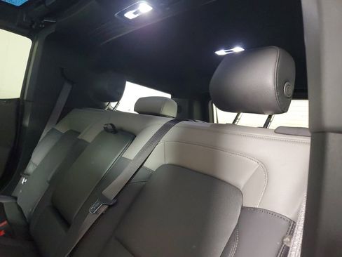 Used 2024 GMC Hummer EV 3X w/ Extreme Off-Road Package image 13