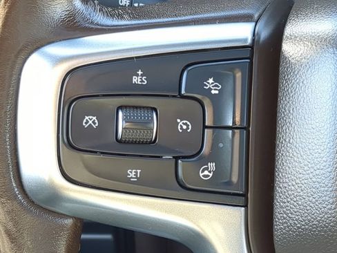 Used 2021 Chevrolet Tahoe Z71 w/ Z71 Signature Package image 13