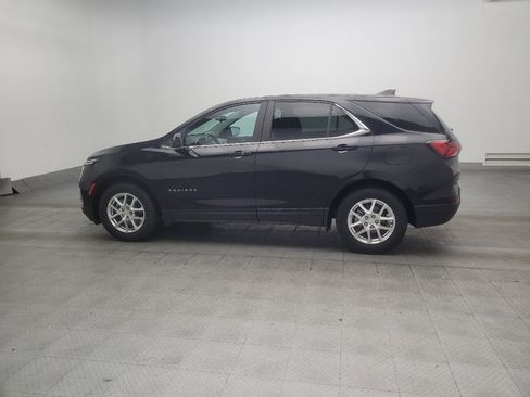 Used 2022 Chevrolet Equinox LT w/ Driver Convenience Package FWD image 3