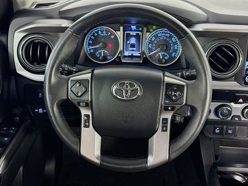 Used 2023 Toyota Tacoma SR5 w/ Technology Package AWD/4WD image 26