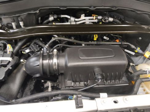Used 2023 Ford Explorer Limited w/ Equipment Group 301A RWD image 30