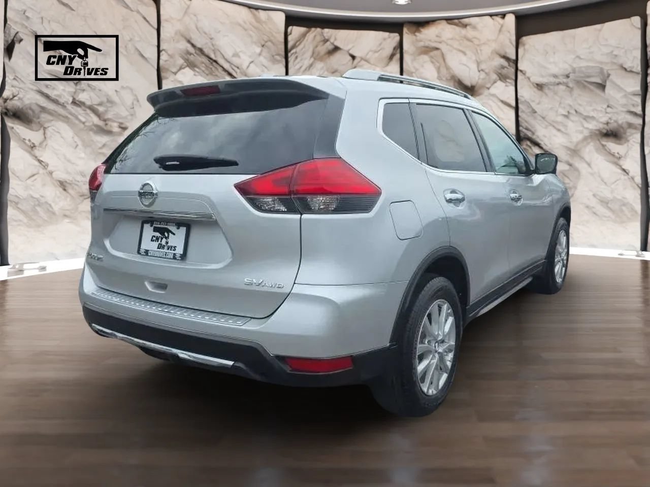 Used 2017 Nissan Rogue SV w/ SV Premium Package AWD/4WD image 5