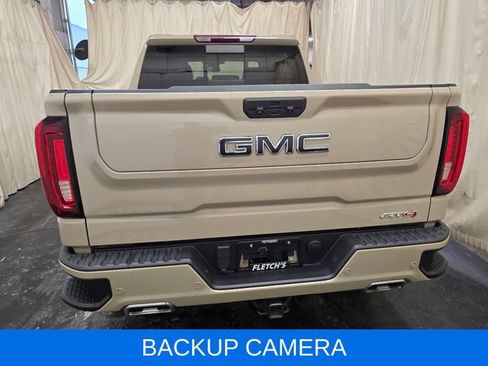 Used 2022 GMC Sierra 1500 AT4 w/ AT4 Premium Package AWD/4WD image 8