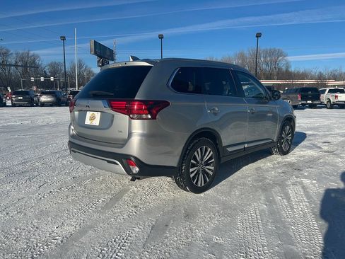 Used 2020 Mitsubishi Outlander SEL image 5