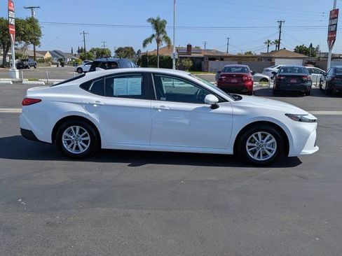 Used 2026 Toyota Camry LE FWD image 4