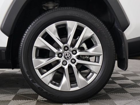 Used 2023 Toyota RAV4 XLE Premium AWD/4WD image 16