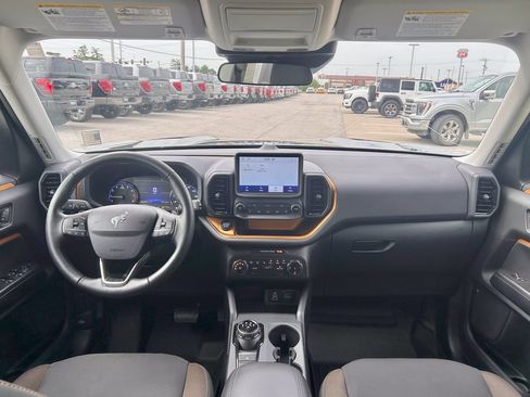 Used 2023 Ford Bronco Sport Badlands AWD/4WD image 32