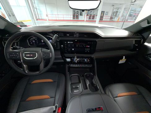 New 2026 GMC Sierra 2500 AT4 w/ Technology Package AWD/4WD image 23