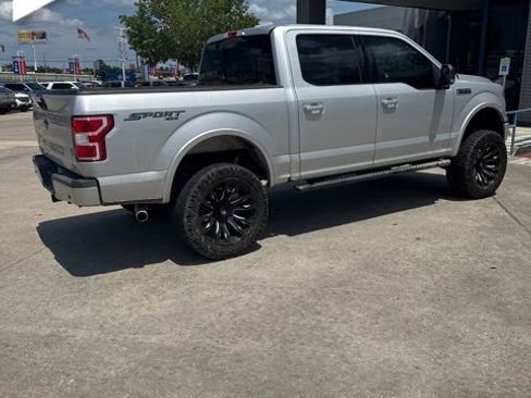 Used 2018 Ford F150 XLT w/ Equipment Group 302A Luxury AWD/4WD image 2
