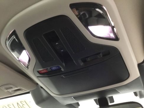 Used 2024 Subaru Outback Premium image 32