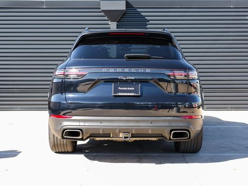 Certified 2023 Porsche Cayenne image 6