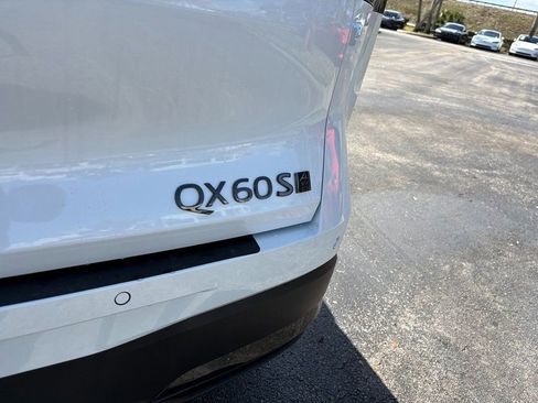 New 2026 INFINITI QX60 Sport w/ Dark Cargo Package image 4