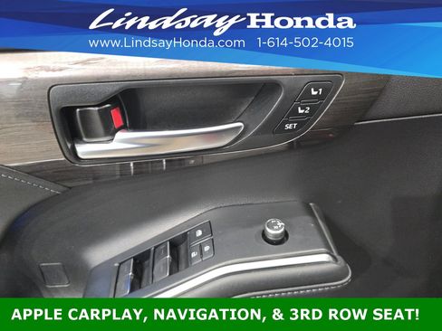 Used 2021 Toyota Highlander Platinum image 14