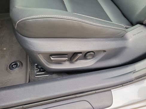 Certified 2025 Toyota Camry SE FWD image 10