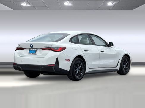 Used 2023 BMW i4 eDrive35 w/ Premium Package RWD image 8