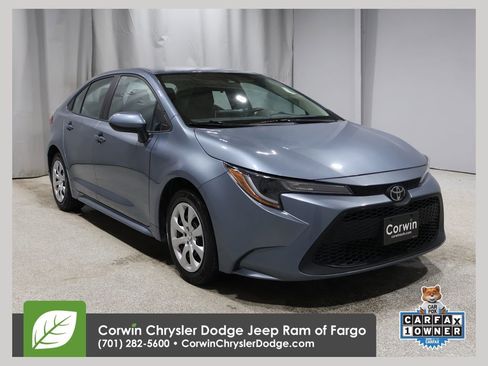 Used 2021 Toyota Corolla LE image 1