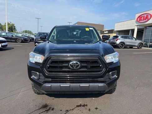 Used 2023 Toyota Tacoma SR AWD/4WD image 2
