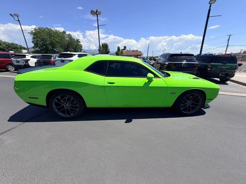 Used 2023 Dodge Challenger R/T Scat Pack RWD image 3