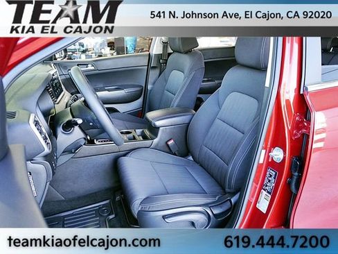 Used 2020 Kia Sportage LX image 15