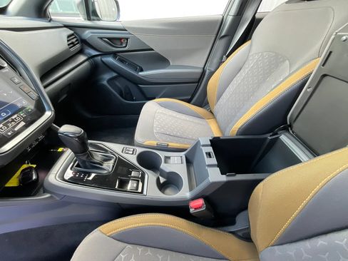 Used 2025 Subaru Crosstrek 2.5i Sport w/ Crosstrek Mirror Package AWD/4WD image 35