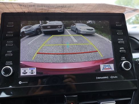 Used 2024 Toyota Camry XLE FWD image 24