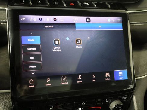 Used 2023 Jeep Grand Cherokee Limited w/ Black Appearance Package image 38