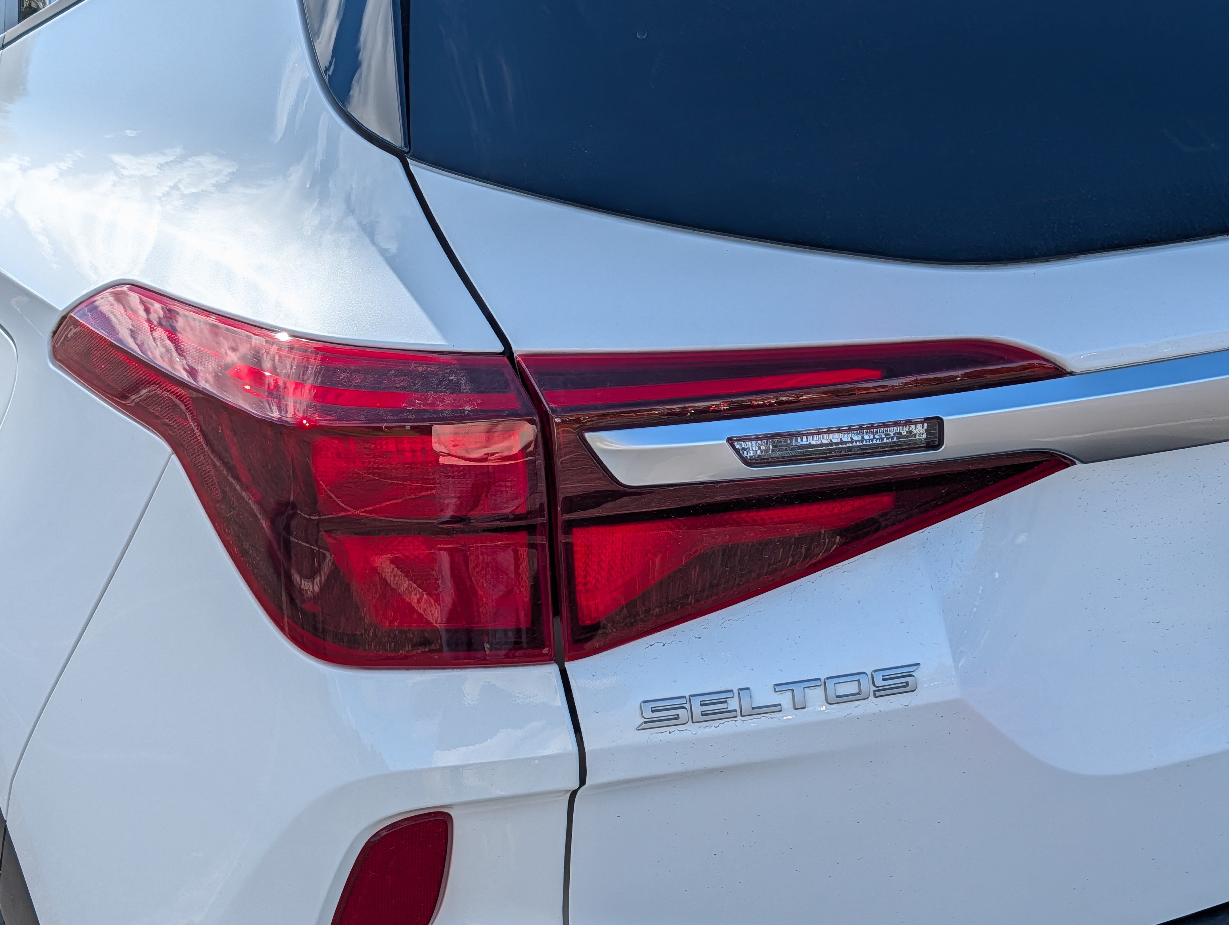 Certified 2023 Kia Seltos LX AWD/4WD image 17