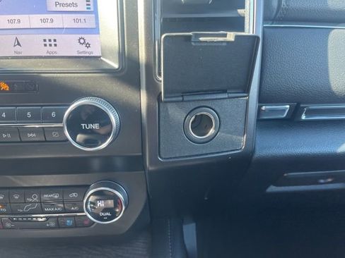 Used 2019 Ford Expedition Limited w/ Equipment Group 302A image 27