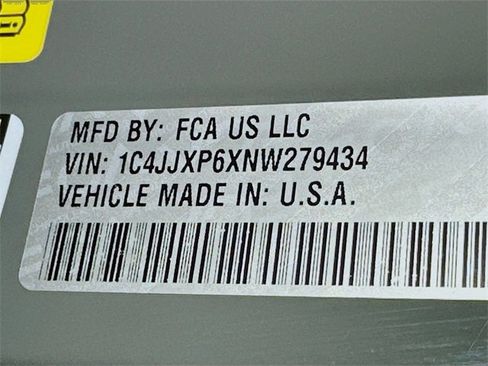 Used 2022 Jeep Wrangler Unlimited Sahara w/ Cold Weather Group image 15