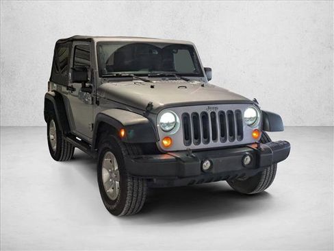 Used 2013 Jeep Wrangler Sport image 3